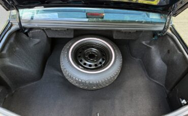Oldsmobile-Eighty-Eight-1990-Sedan-16