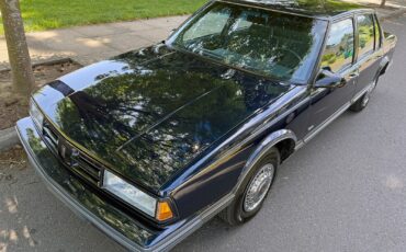 Oldsmobile-Eighty-Eight-1990-Sedan-3
