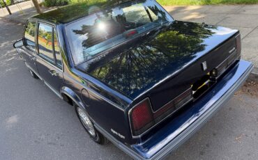 Oldsmobile-Eighty-Eight-1990-Sedan-5