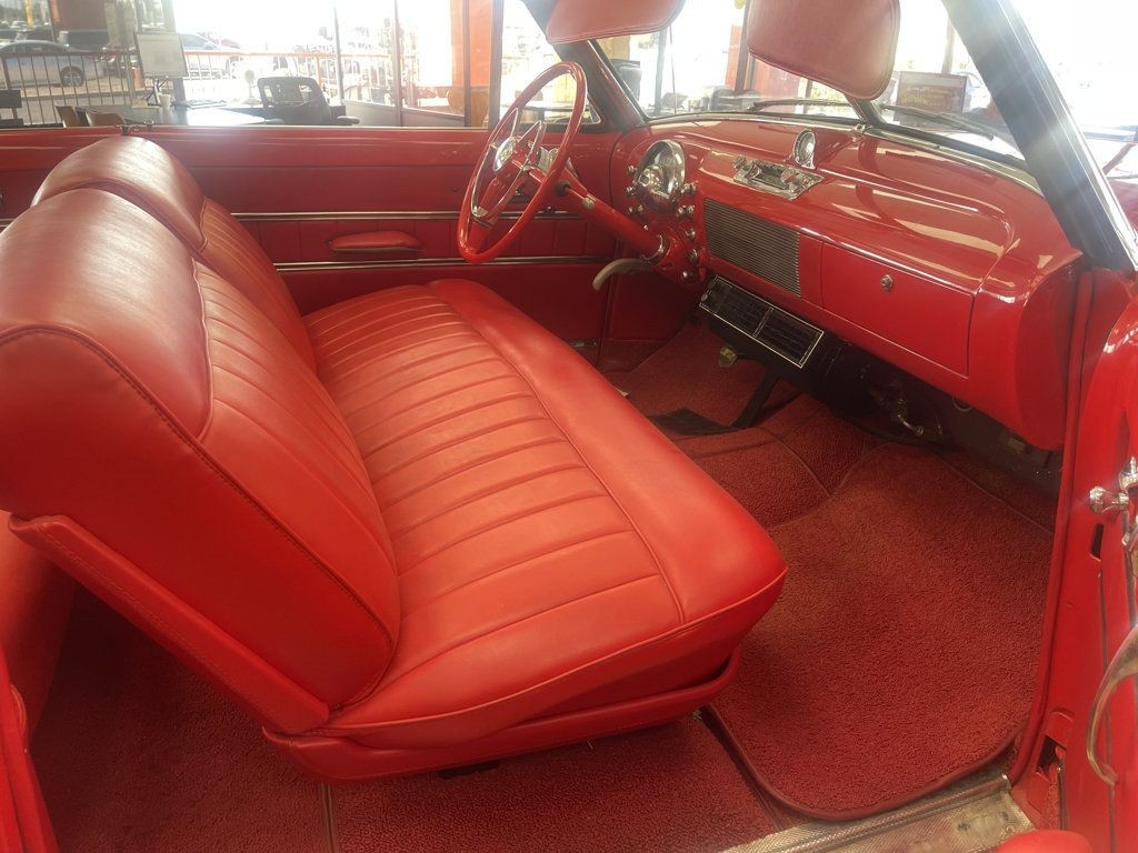 Oldsmobile-FUTURAMIC-98-1949-15