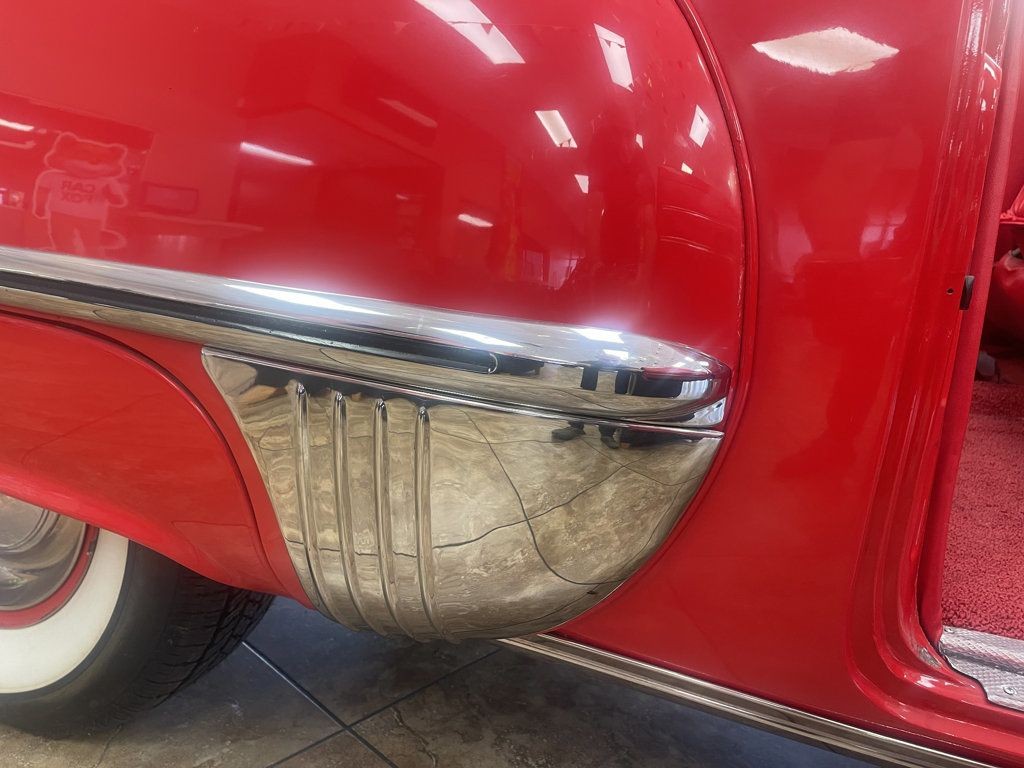 Oldsmobile-FUTURAMIC-98-1949-17