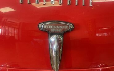 Oldsmobile-FUTURAMIC-98-1949-21