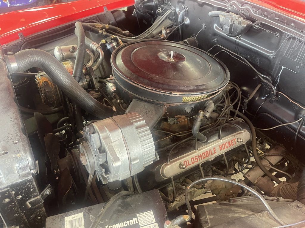Oldsmobile-FUTURAMIC-98-1949-29