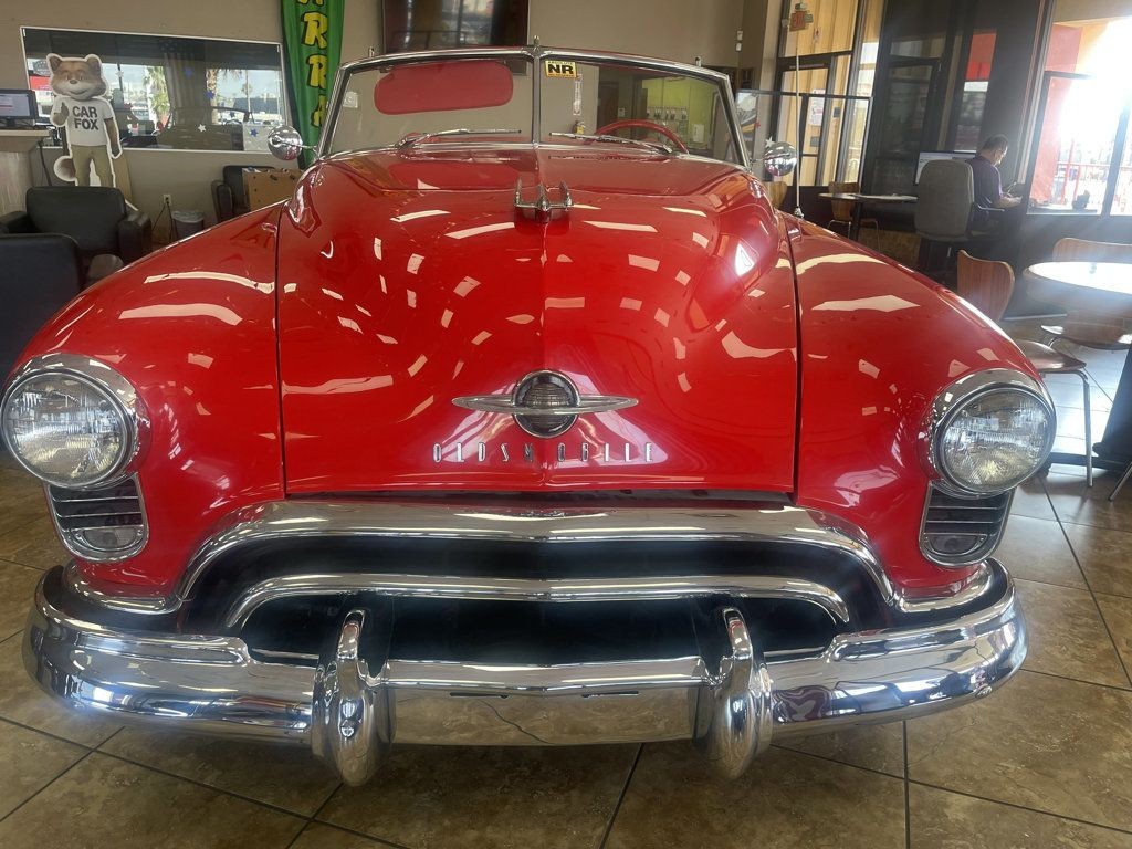 Oldsmobile-FUTURAMIC-98-1949