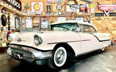 Oldsmobile-Golden-Rocket-1957-1