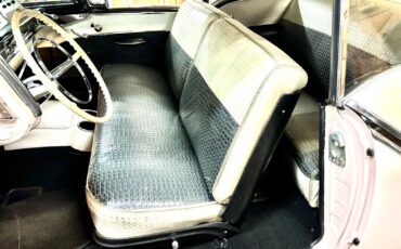 Oldsmobile-Golden-Rocket-1957-10