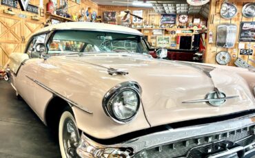 Oldsmobile-Golden-Rocket-1957-3
