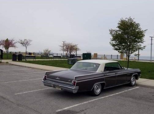 Oldsmobile-Holiday-1963-Brown-4