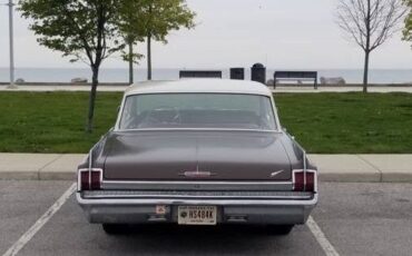 Oldsmobile-Holiday-1963-Brown-8