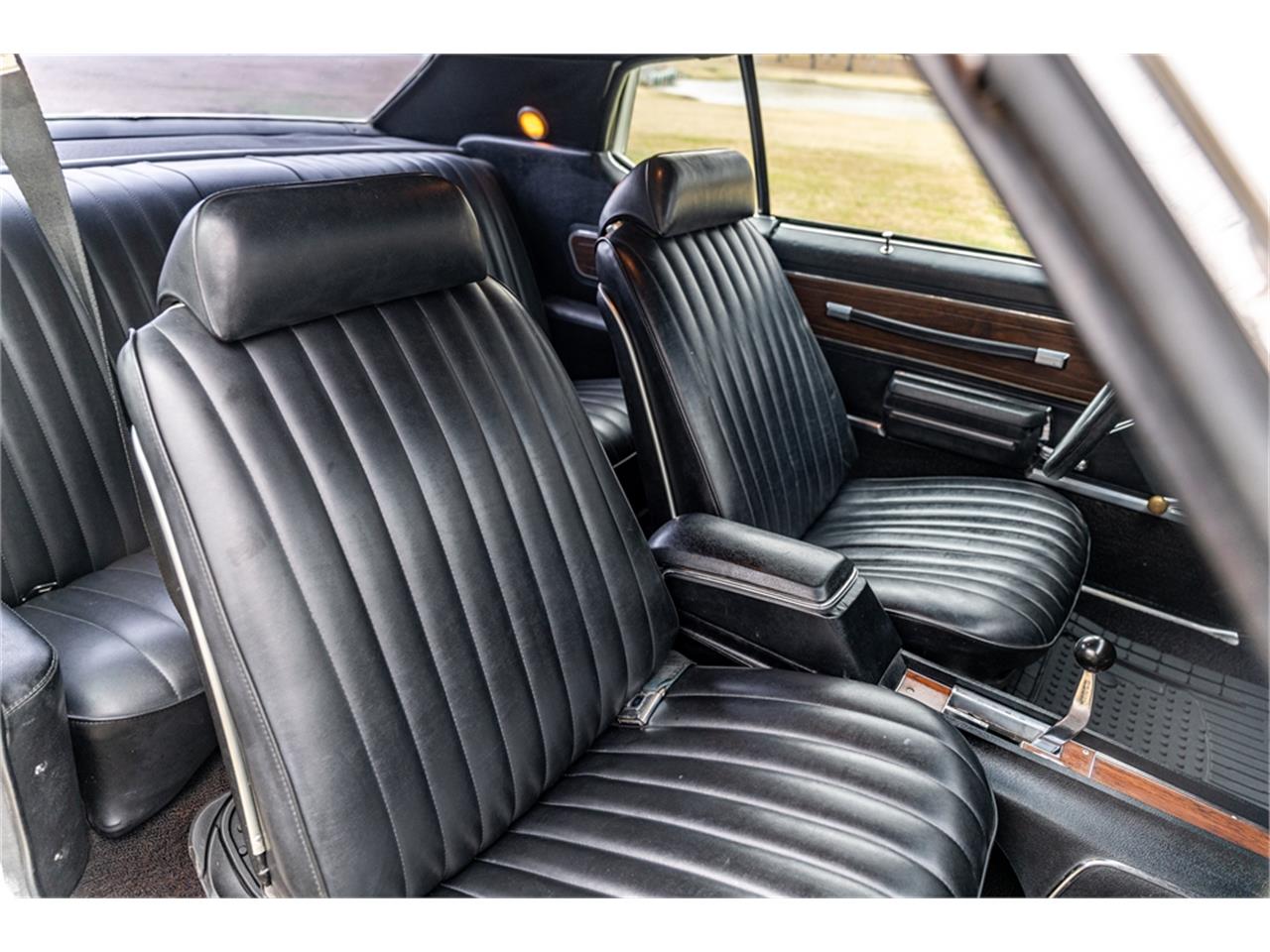 Oldsmobile-Hurst-1972-Cameo-White-Black-27