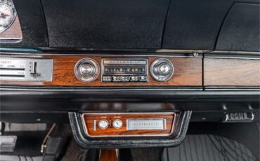 Oldsmobile-Hurst-1972-Cameo-White-Black-37
