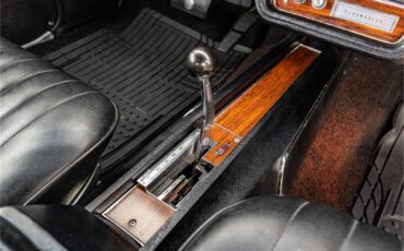 Oldsmobile-Hurst-1972-Cameo-White-Black-46