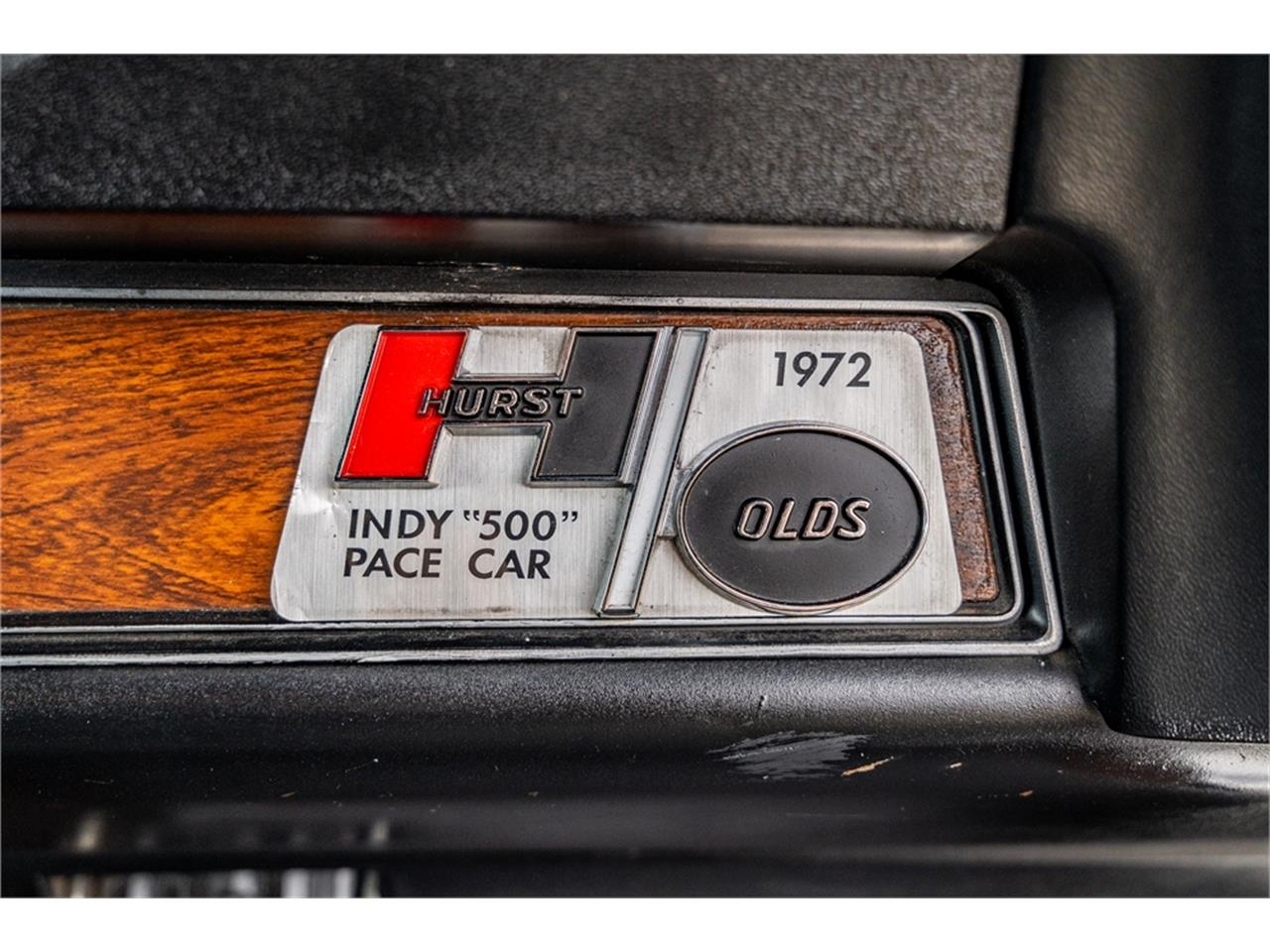 Oldsmobile-Hurst-1972-Cameo-White-Black-47