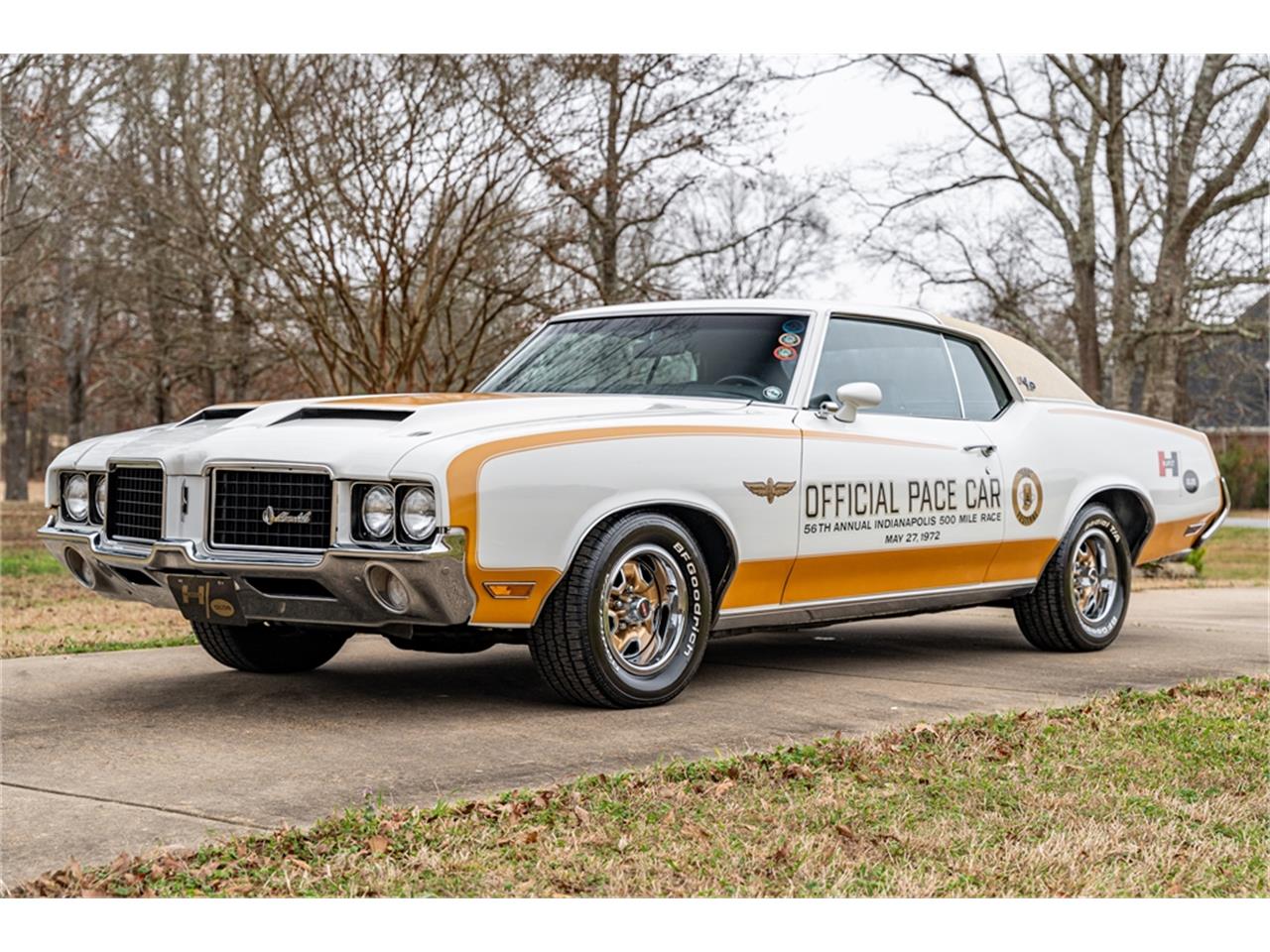 Oldsmobile-Hurst-1972-Cameo-White-Black-6