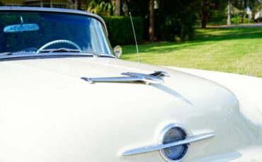 Oldsmobile-Ninety-Eight-1956-13