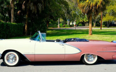Oldsmobile-Ninety-Eight-1956-3