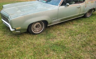 Oldsmobile-Ninety-Eight-1970-Coupe
