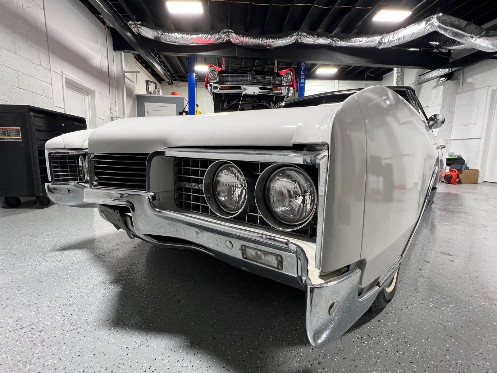 Oldsmobile-Ninety-Eight-98-1967-Convertible-1