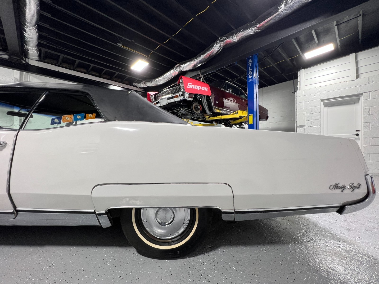 Oldsmobile-Ninety-Eight-98-1967-Convertible-14