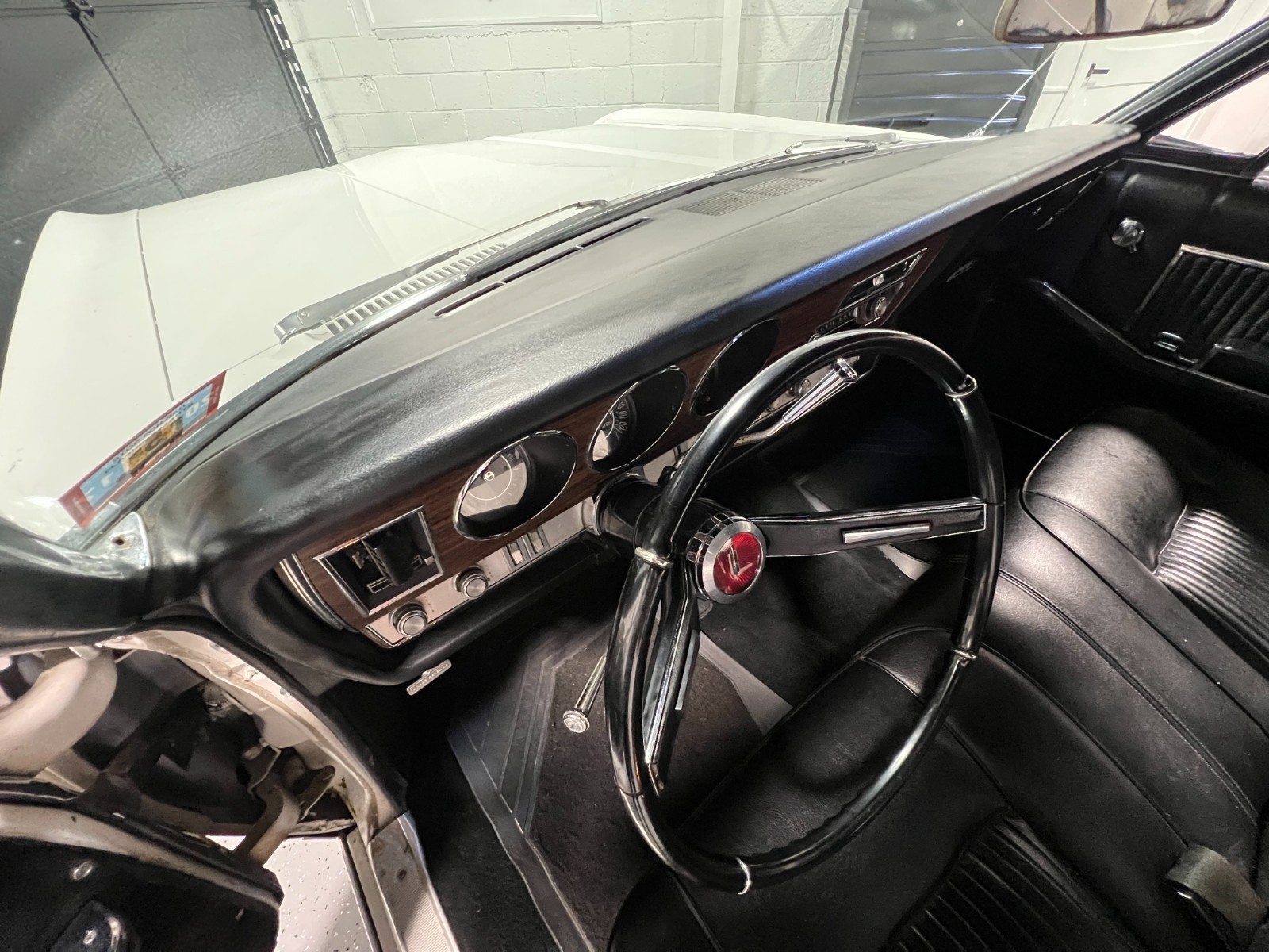 Oldsmobile-Ninety-Eight-98-1967-Convertible-25
