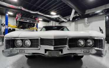 Oldsmobile-Ninety-Eight-98-1967-Convertible-3