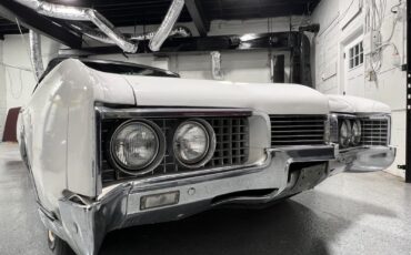 Oldsmobile-Ninety-Eight-98-1967-Convertible-4