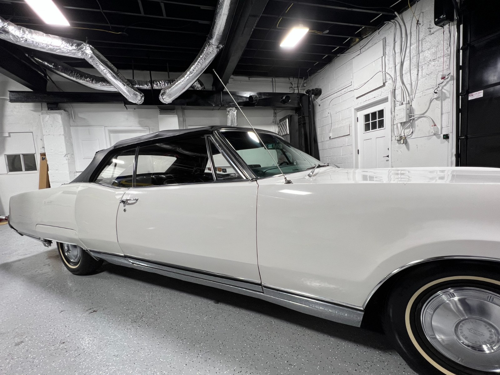 Oldsmobile-Ninety-Eight-98-1967-Convertible-8
