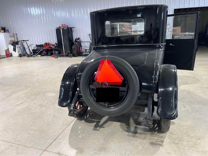 Oldsmobile-Other-1924-Black-1