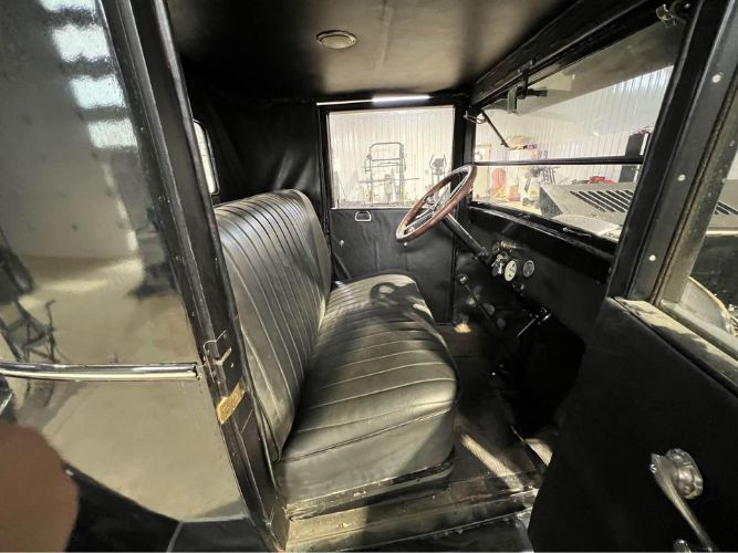 Oldsmobile-Other-1924-Black-10