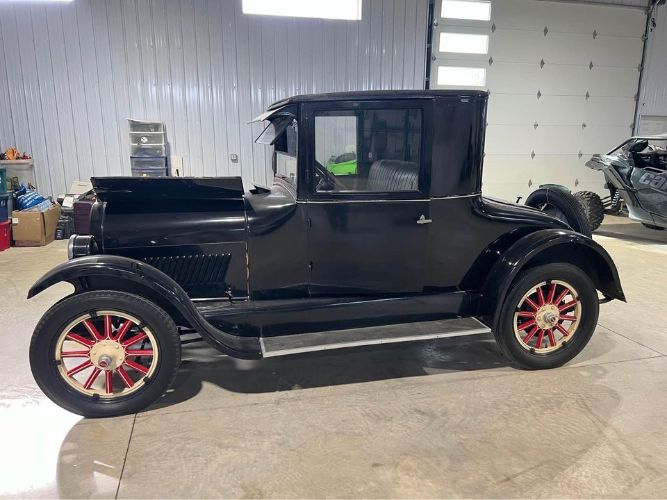 Oldsmobile-Other-1924-Black-15