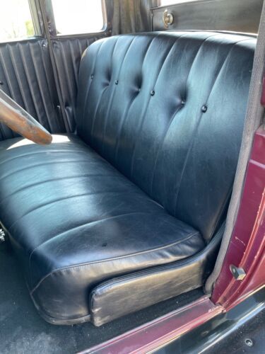 Oldsmobile-Other-1931-Black-3