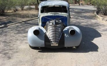 Oldsmobile-Other-1939-3