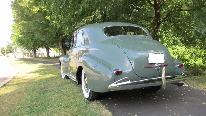 Oldsmobile-Other-1940-1