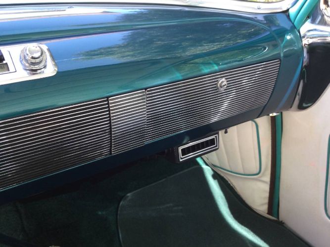 Oldsmobile-Other-1950-Green-11