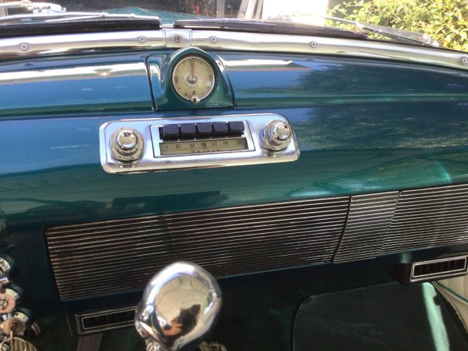 Oldsmobile-Other-1950-Green-13