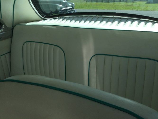 Oldsmobile-Other-1950-Green-17