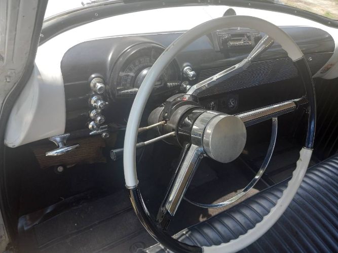 Oldsmobile-Other-1950-White-10