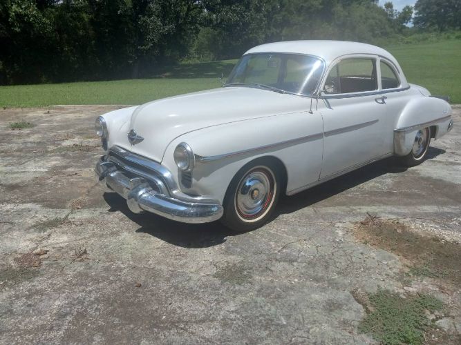 Oldsmobile-Other-1950-White-21