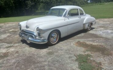 Oldsmobile-Other-1950-White-3