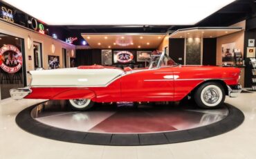 Oldsmobile-Super-88-1957-Red-ampamp-White-Red-15
