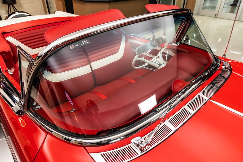 Oldsmobile-Super-88-1957-Red-ampamp-White-Red-2