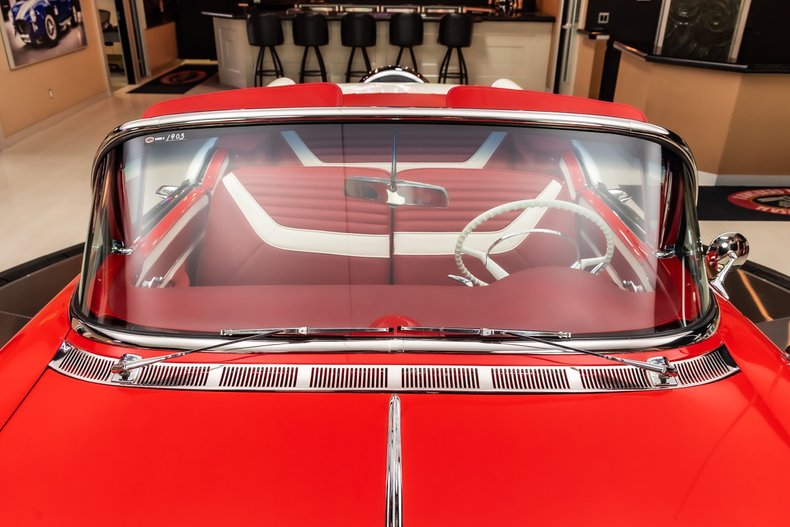 Oldsmobile-Super-88-1957-Red-ampamp-White-Red-30