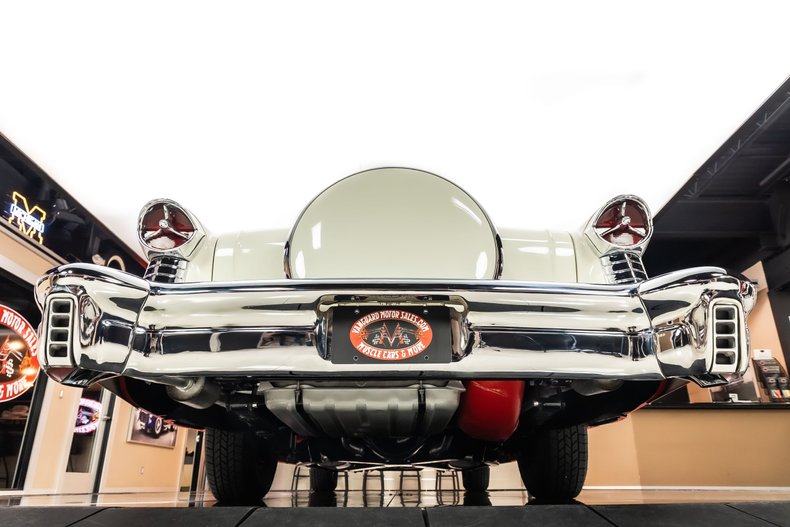 Oldsmobile-Super-88-1957-Red-ampamp-White-Red-5