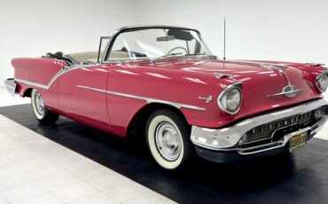Oldsmobile-Super-88-1957-Royal-Glow-Black-28