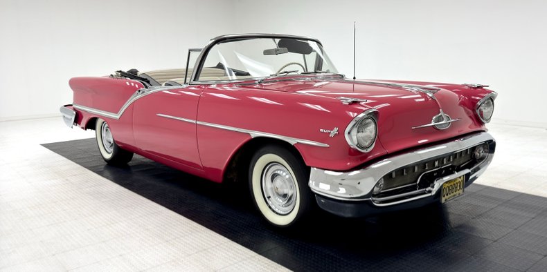 Oldsmobile-Super-88-1957-Royal-Glow-Black-28