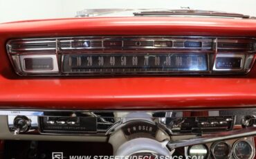 Oldsmobile-Super-88-1959-Polaris-White-Red-White-ampamp-Blac-44