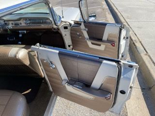 Oldsmobile-Super-88-1960-12