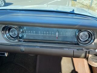 Oldsmobile-Super-88-1960-14