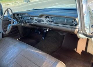 Oldsmobile-Super-88-1960-20