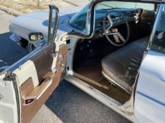 Oldsmobile-Super-88-1960-23
